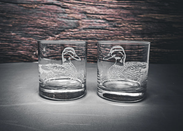 Duck Design Sand Carved Etched Whiskey Glasses